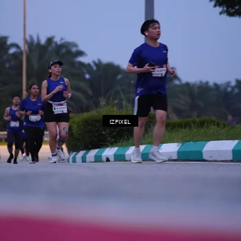 Runner Photo 7467116