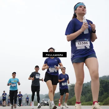Runner Photo 7467152
