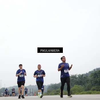 Runner Photo 7467177