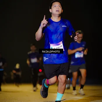 Runner Photo 7467198