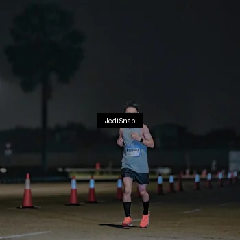 Runner Photo 7467209