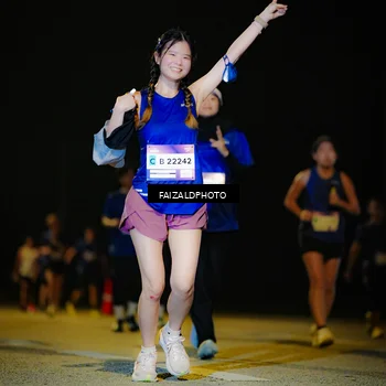 Runner Photo 7467235