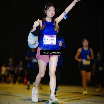 Runner Photo 7467243