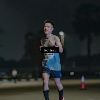Runner Photo 7467260