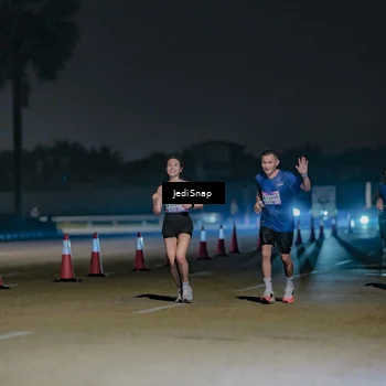 Runner Photo 7467278