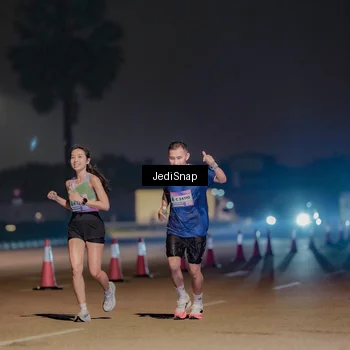 Runner Photo 7467360