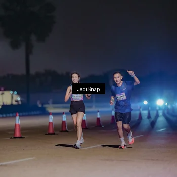 Runner Photo 7467378