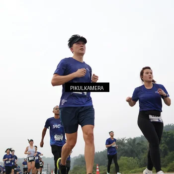 Runner Photo 7467380