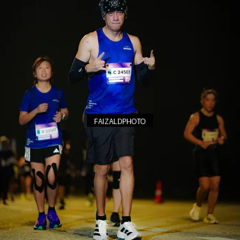 Runner Photo 7467382