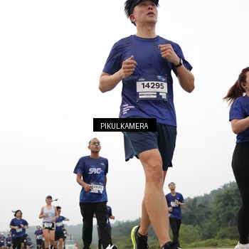 Runner Photo 7467386