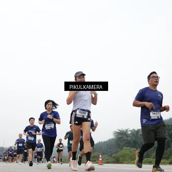 Runner Photo 7467434