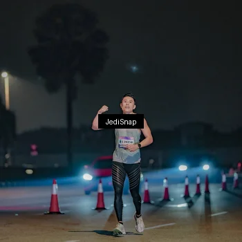 Runner Photo 7467442