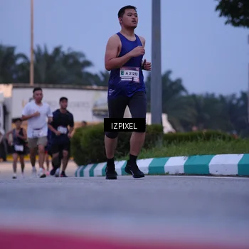 Runner Photo 7467517