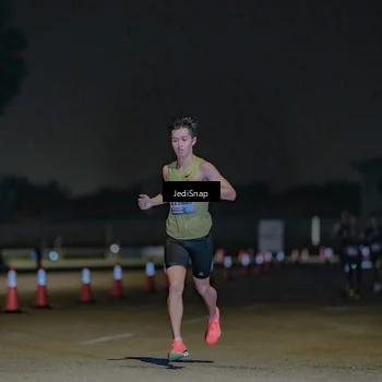 Runner Photo 7467560