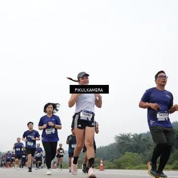 Runner Photo 7467563