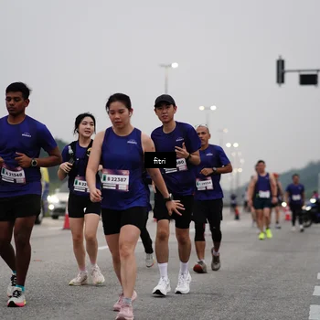 Runner Photo 7467564