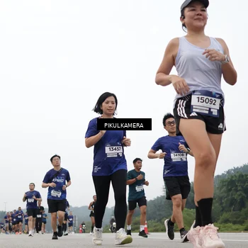 Runner Photo 7467565