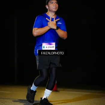 Runner Photo 7467591