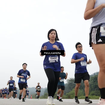 Runner Photo 7467597
