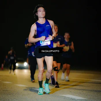 Runner Photo 7467606