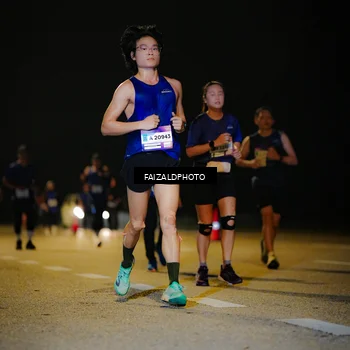 Runner Photo 7467623