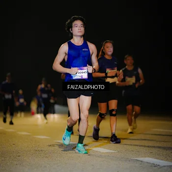 Runner Photo 7467624