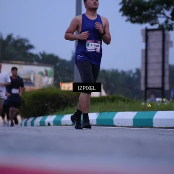 Runner Photo 7467637