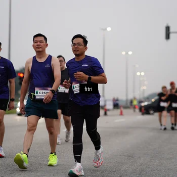 Runner Photo 7467651