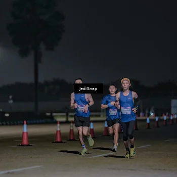 Runner Photo 7467669