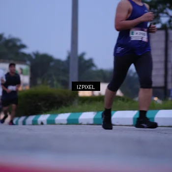 Runner Photo 7467679