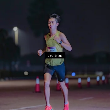 Runner Photo 7467682