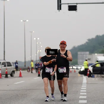 Runner Photo 7467687