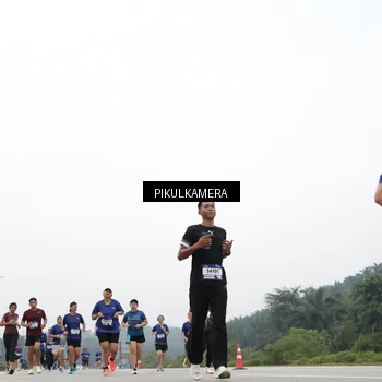 Runner Photo 7467702