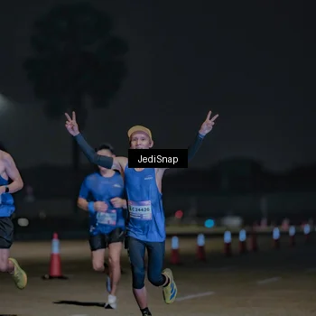 Runner Photo 7467708