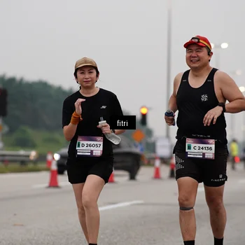 Runner Photo 7467717