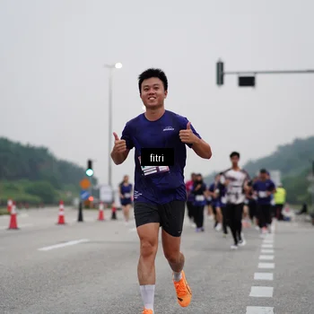 Runner Photo 7467768