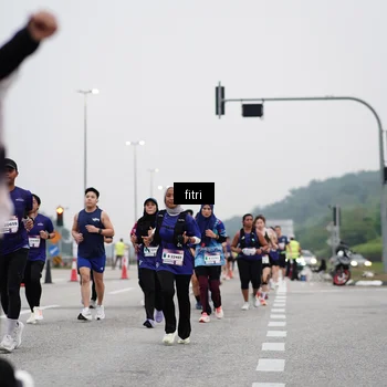 Runner Photo 7467813