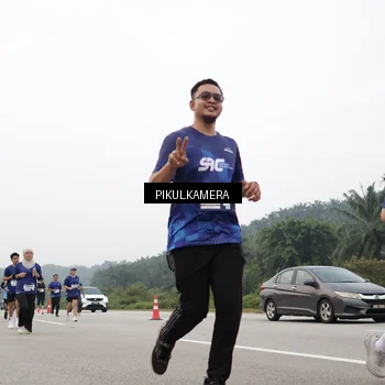 Runner Photo 7467814