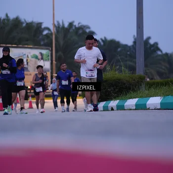Runner Photo 7467816