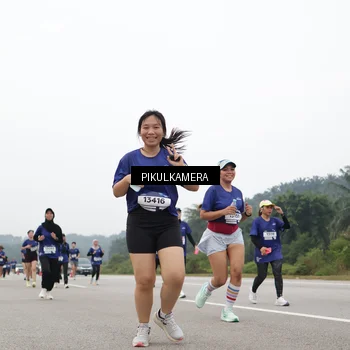 Runner Photo 7467818