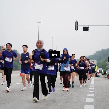 Runner Photo 7467854