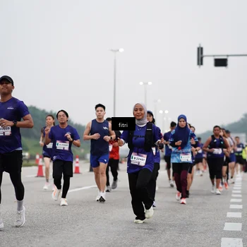 Runner Photo 7467855