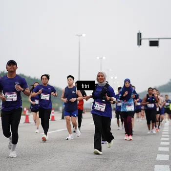 Runner Photo 7467857