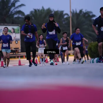 Runner Photo 7467873