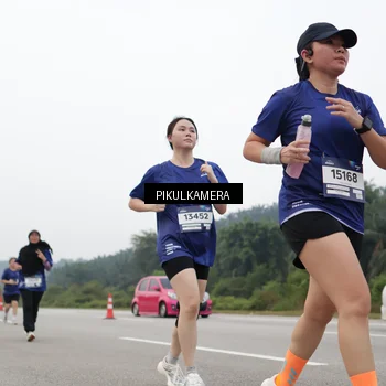 Runner Photo 7467887