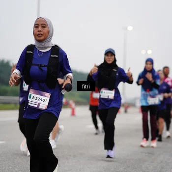 Runner Photo 7467891