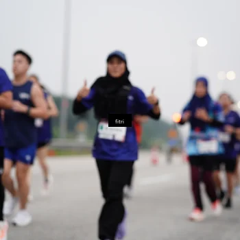 Runner Photo 7467899