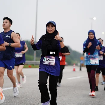 Runner Photo 7467916