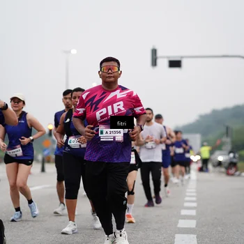 Runner Photo 7467924