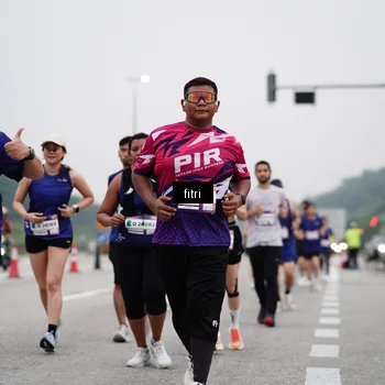 Runner Photo 7467933